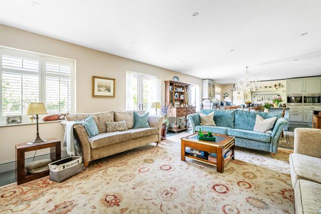 66, Keswick Road, Great Bookham photo 4