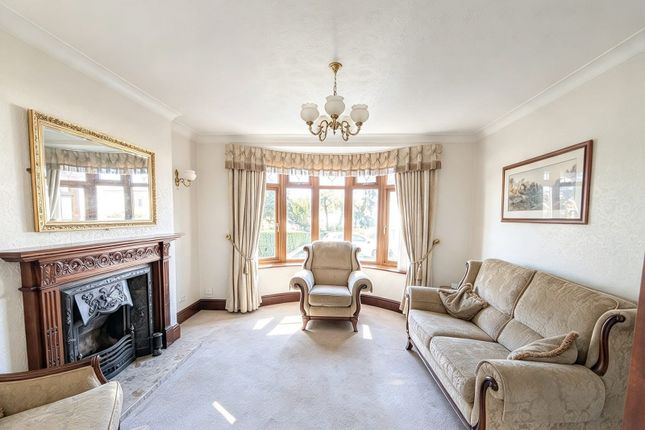 Wenham Place, Neath photo 4