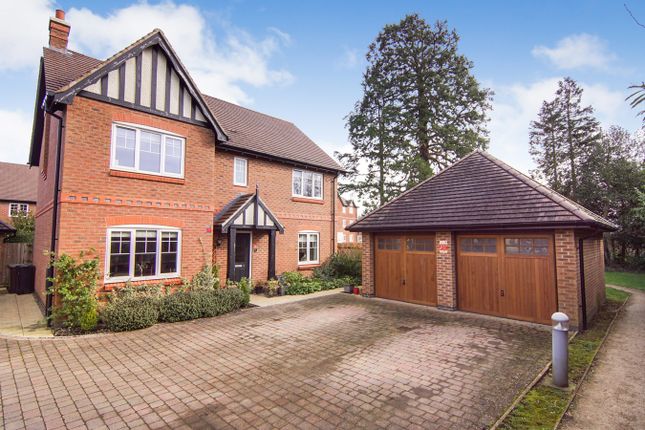 Thumbnail Detached house for sale in Meer Stones Road, Balsall Common, Coventry
