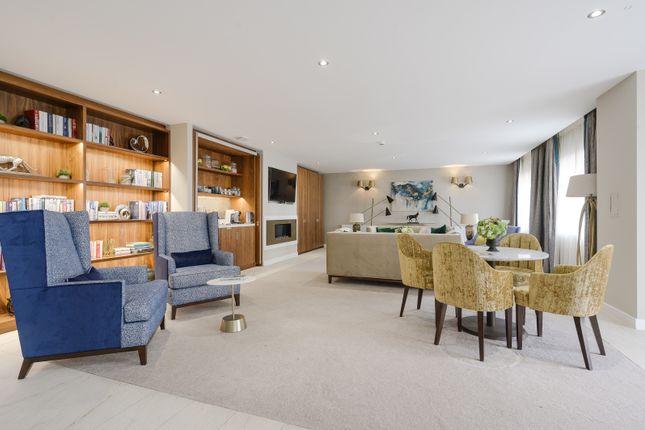 Flat for sale in Ridgmount Apartments, Darlaston Road, Wimbledon