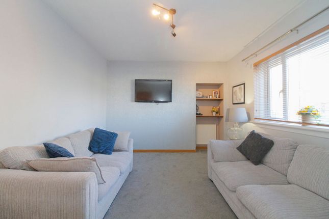 51, Crown Terrace, Port Gordon photo 4