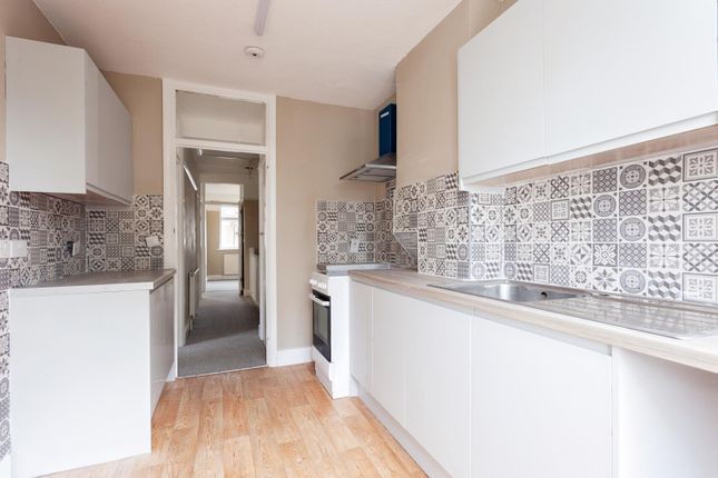 35, Westward Road, London photo 4