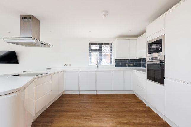 29, Birchwood Road, Bristol photo 4