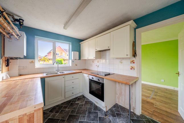 Violet Close, Cleethorpes photo 2