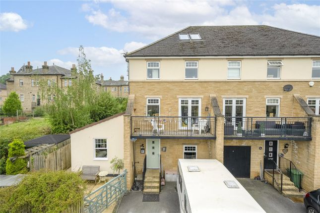 Thumbnail Town house for sale in Norwood Court, Menston, Ilkley, West Yorkshire