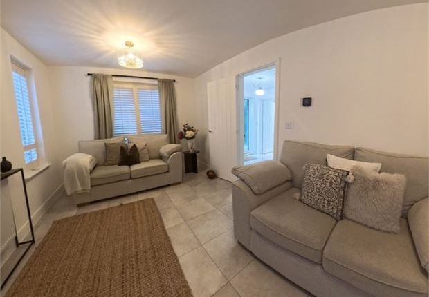11, Ffordd Y Felin Newydd, Miskin photo 3