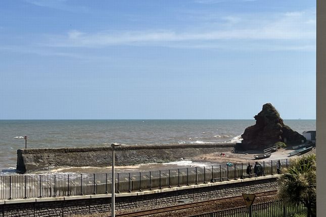 Flat 11 Great Cliff, Marine Parade, Dawlish photo 2