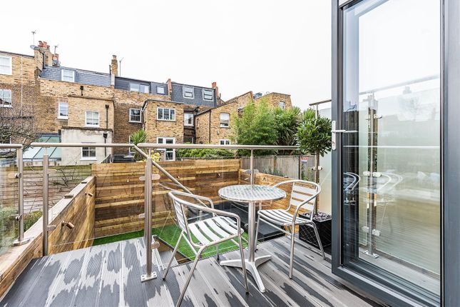 73, Bennerley Road, London photo 3