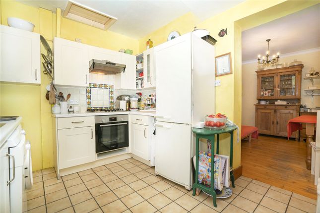 60, Manor Grove, Richmond photo 4