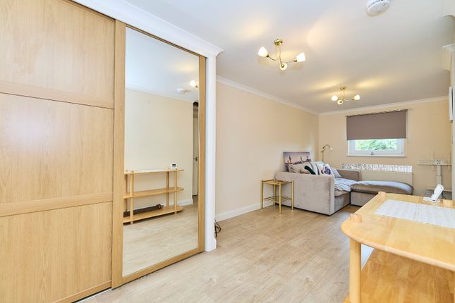 86, Hillview Road, Aberdeen photo 4