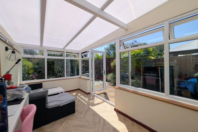 179, Seymour Road, Gloucester photo 4