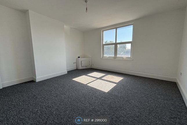 Arksey Lane, Bentley, Doncaster photo 3