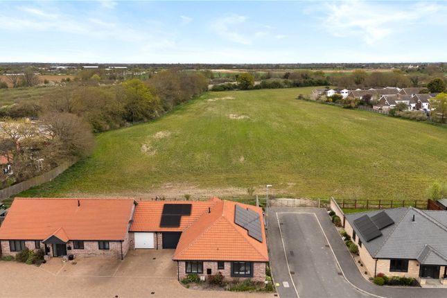 3-bed house on 61, Meadow Close, Colchester, £525,000