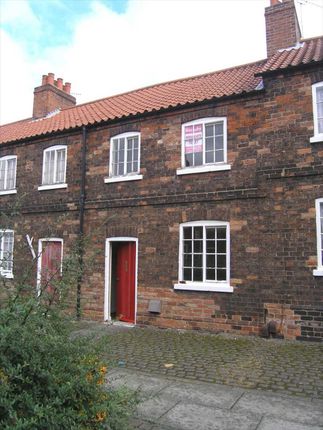 Thumbnail Terraced house to rent in Redbourne Street, Scunthorpe