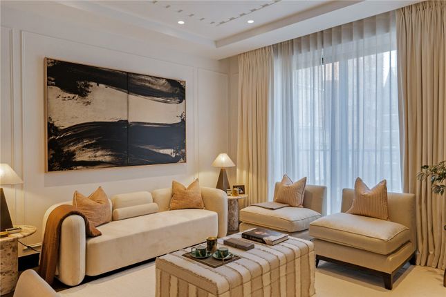 2-bed flat on Residence 2.7, London, £9,250,000