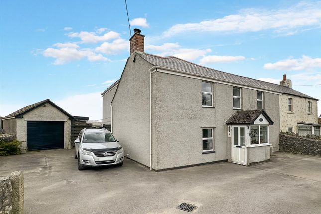 Thumbnail Semi-detached house for sale in Hernis, Penryn