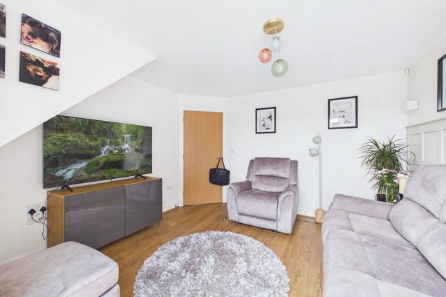 5, Moorhaven Close, Torquay photo 2