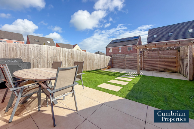 Snowdrop Close, Penrith photo 2