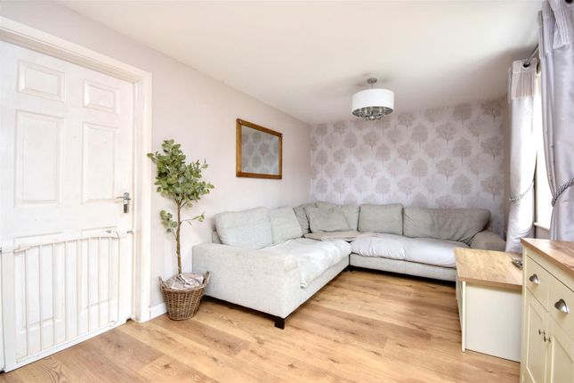 18, Savernake Drive, Little Stanion photo 2