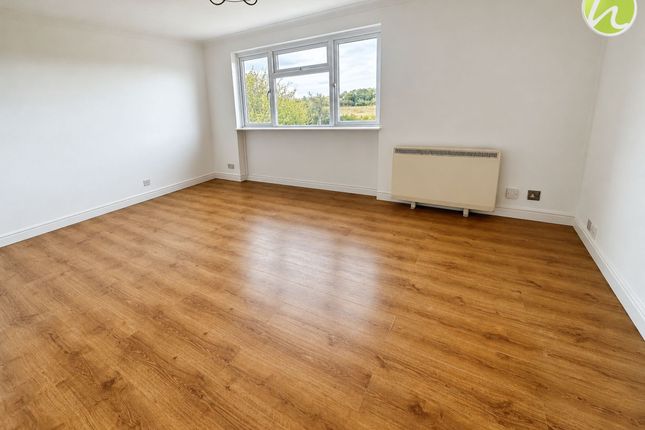 30 Colne Court, Tilbury photo 2