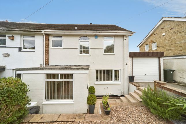 21, Harewood Road, Keighley photo 2