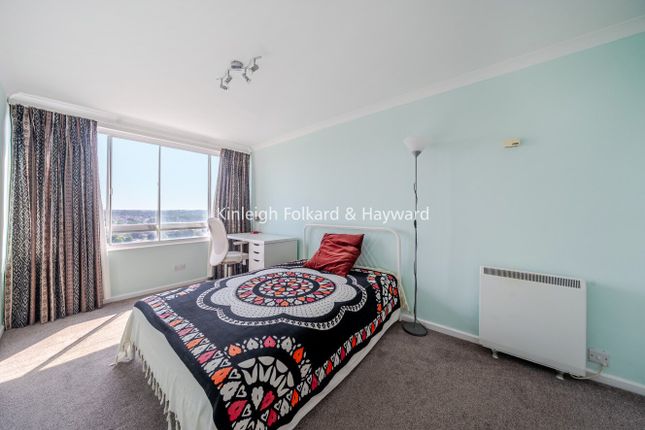 Flat 27, Elizabeth Wheeler House, 19, The Mall, Bromley photo 3
