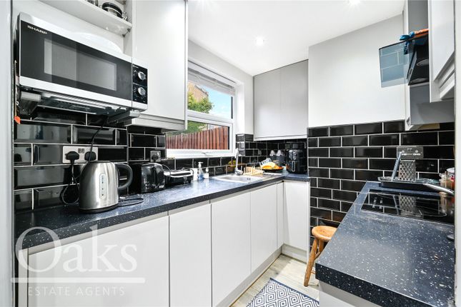 Ingatestone Road, London photo 4