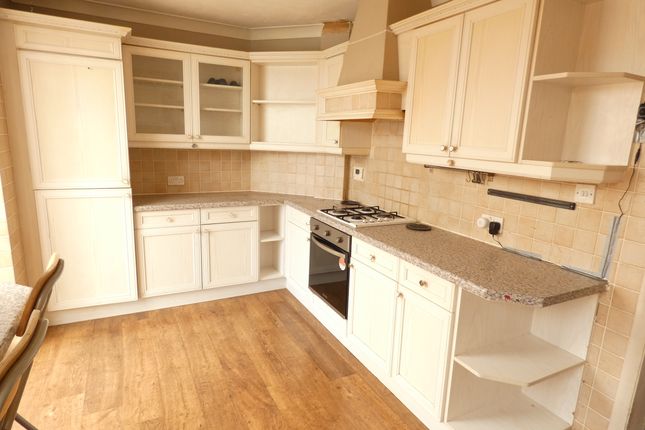 42, New Road, Bedfont photo 3