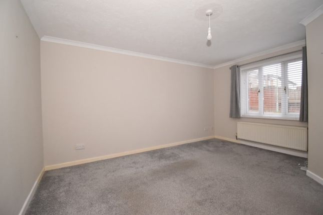 39, Sentrys Orchard, Exeter photo 2