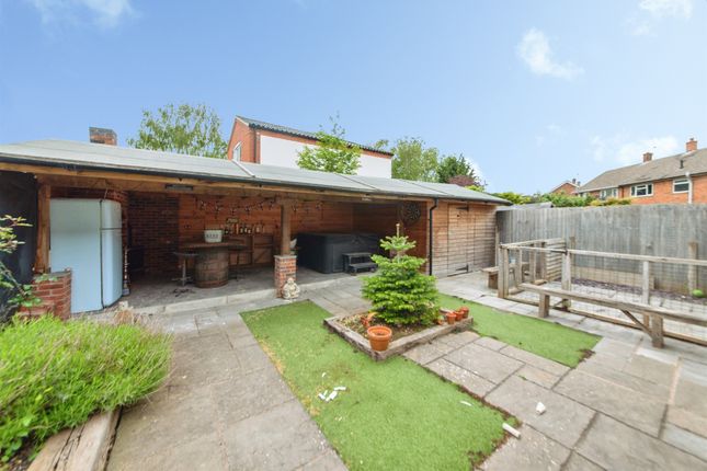 61, Willow Close, Sleaford photo 4