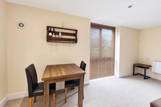 1, Ashby Wood Drive, Northampton photo 4