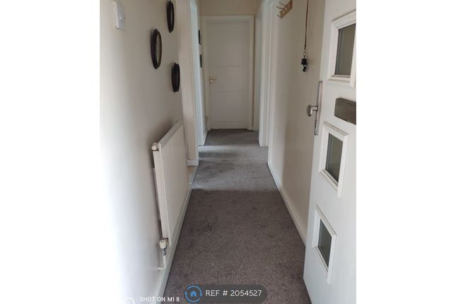Thumbnail Flat to rent in Boundary Road, Upminster