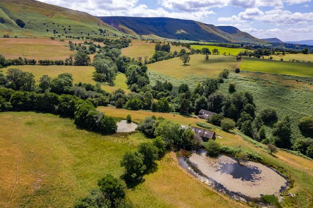 Country house for sale in Lord Herefords Knob, Tregoyd, Brecon
