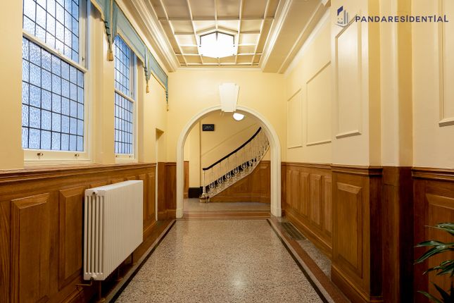 2 Bed Flat To Rent In Charing Cross Mansions London Wc2h