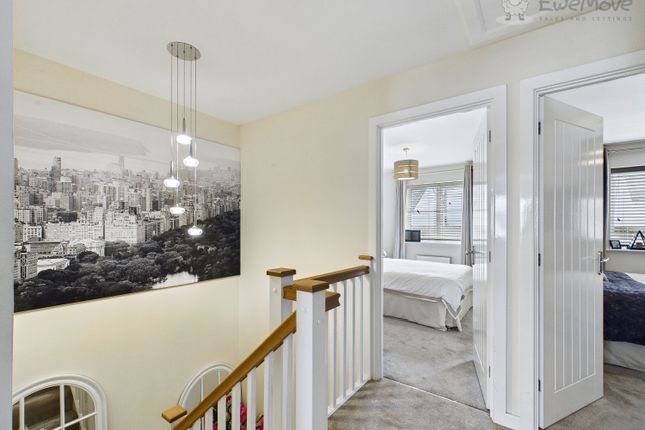 6, Bluecoat Close, South Molton photo 3
