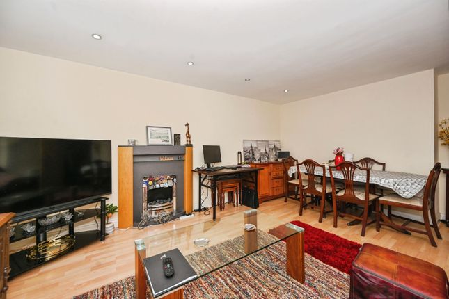 16, Redoaks Way, Merseyside photo 4