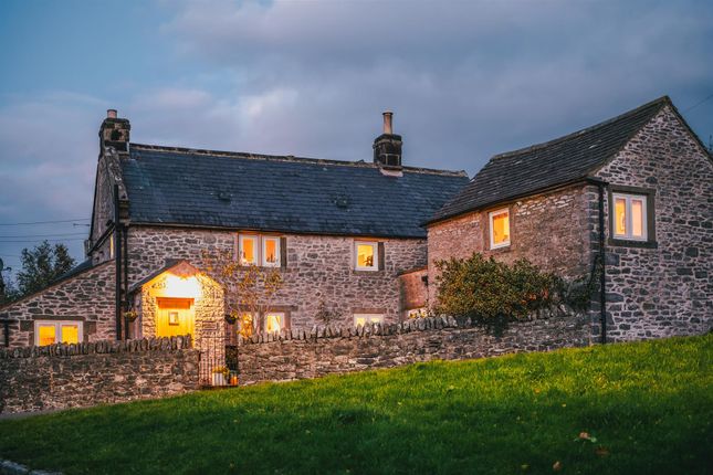 Exterior And Gardens