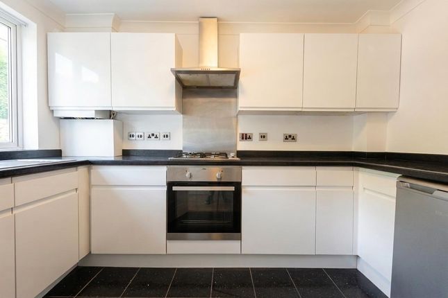114, Ashworth Place, Harlow photo 4
