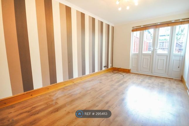 Falkirk Grove, Wigan photo 2
