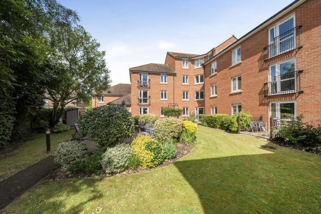 1 Byron Court Stockbridge Road, Chichester photo 4