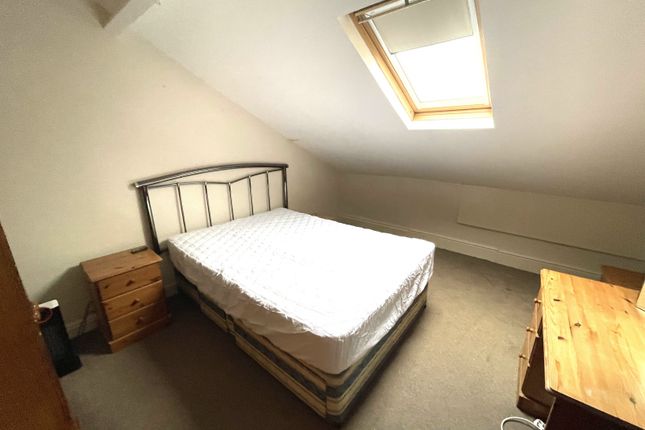 Flat to rent in Pearson Ave, Hull