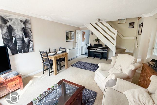 12, Sage Walk, Colchester photo 2
