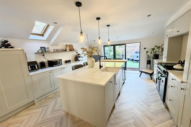 20, Finchley Road, Altrincham photo 2