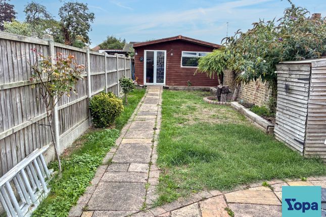 50a, Richmond Avenue, Southend-on-sea photo 4