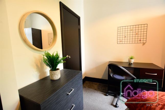 Room 5, 57, Hill Street, Stoke-On-Trent photo 5