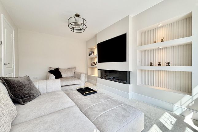 100, Ashbourne Avenue, Leeds photo 3