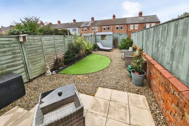 6, Wharton Street, Grimsby photo 4