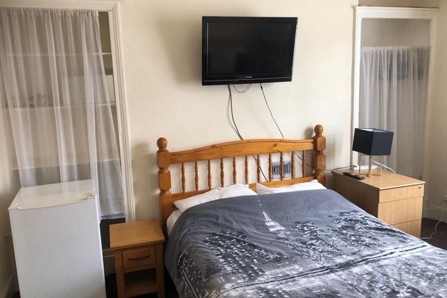 Room to rent in Saxby Street, Leicester