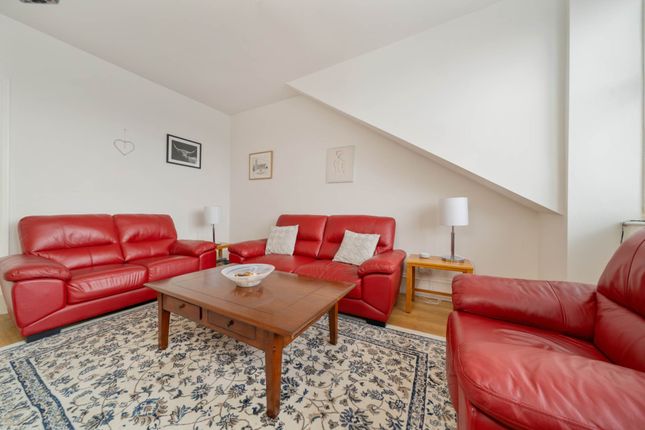 2/1 Stewart Place, Bridge Of Weir Road, Kilmacolm photo 4