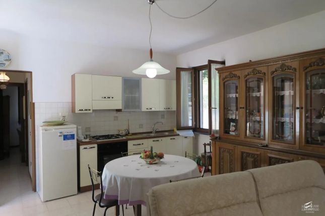 Detached house for sale in Massa-Carrara, Massa, Italy